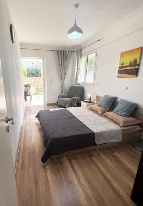 Eva'S Villas 2室温馨庭院拥有私家停车位 Glyka Nera Extérieur photo